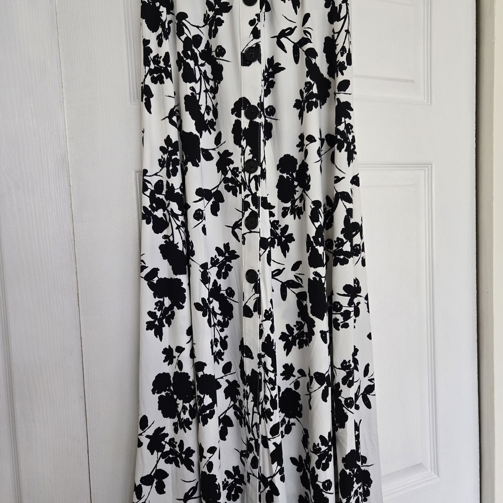 Robert Louis Black and White A-Line Maxi Skirt